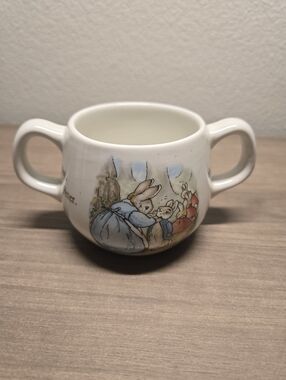 Wedgwood England Peter Rabbit  Childs Cup  🐇 Beatrix Potter Collection